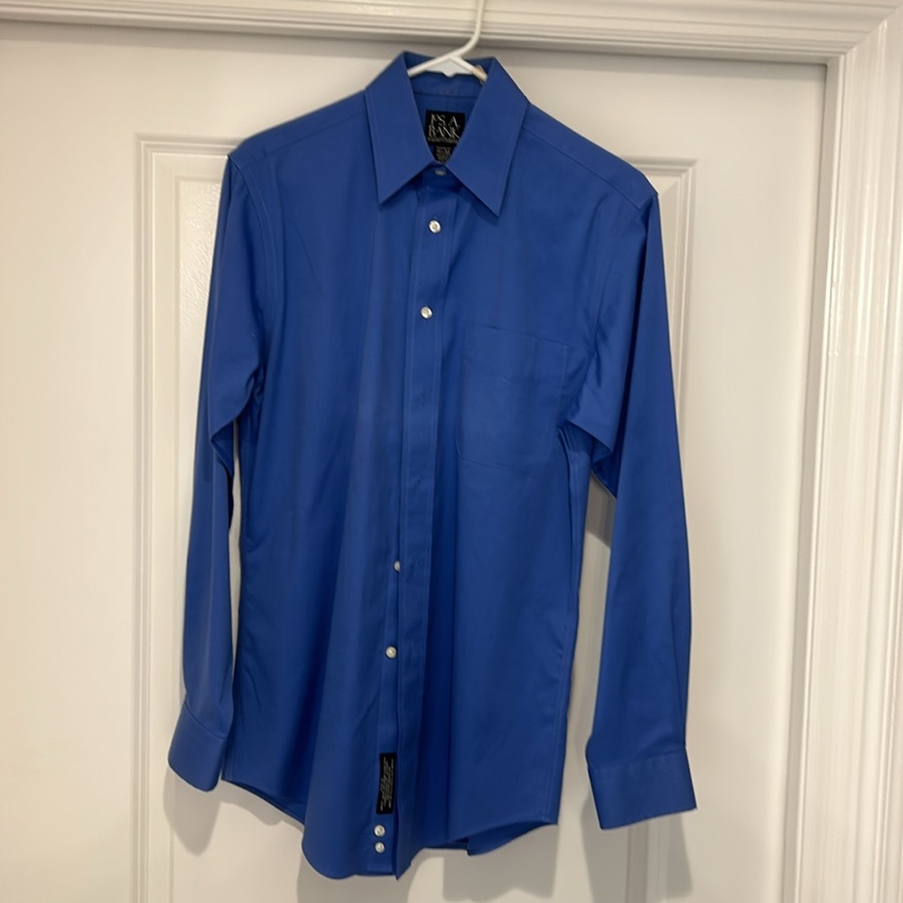 Jos A bank men’s tialored fit light blue button down Shirt